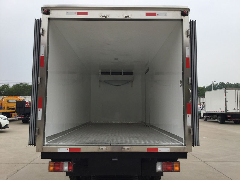 五十铃600P冷藏车(5米)