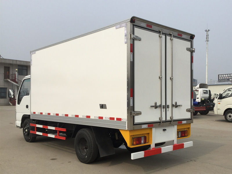 五十铃100P冷藏车(4.1米)
