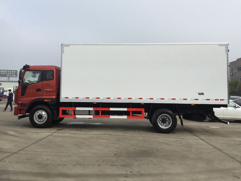 福田瑞沃冷藏车(6.7米)