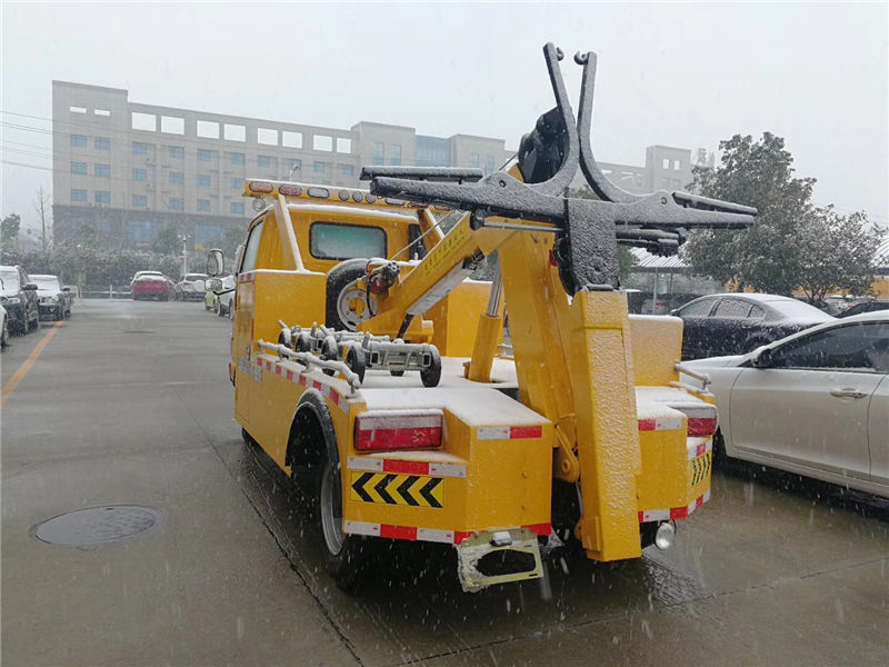 江淮一拖一清障车(5吨)