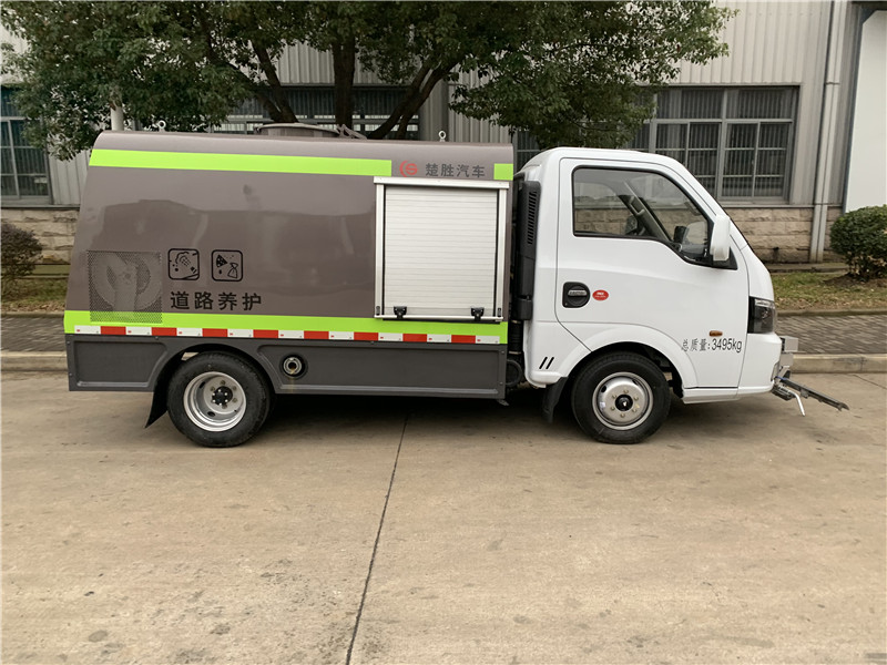 国六东风高压清洗车(2吨蓝牌)