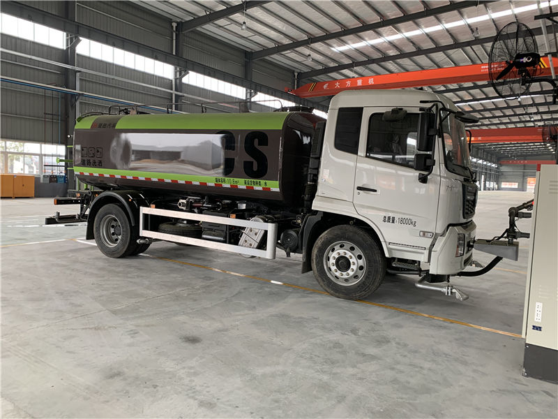 东风天锦高压清洗车(国六 8-10吨)
