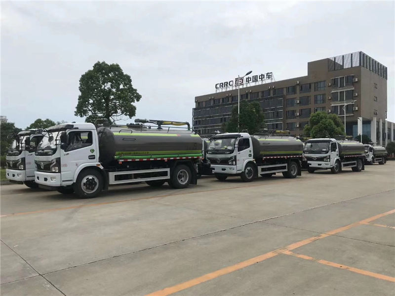 东风多利卡吸粪车（国六8吨）
