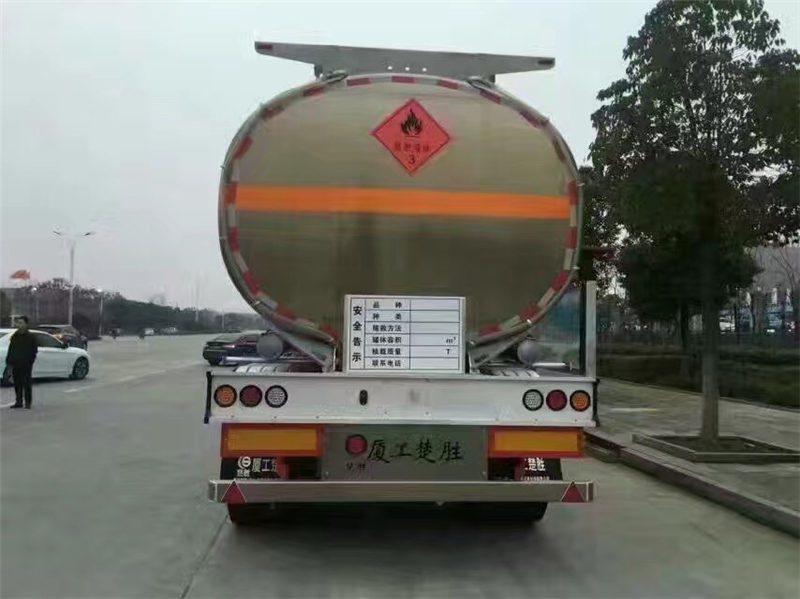 铝合金半挂油罐车（35吨）