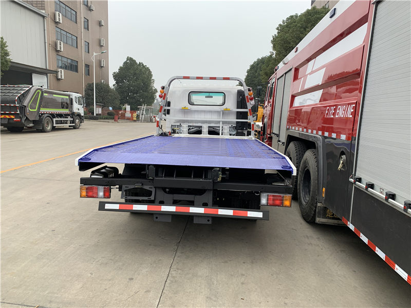 五十铃宽体3吨清障车（蓝牌国六）